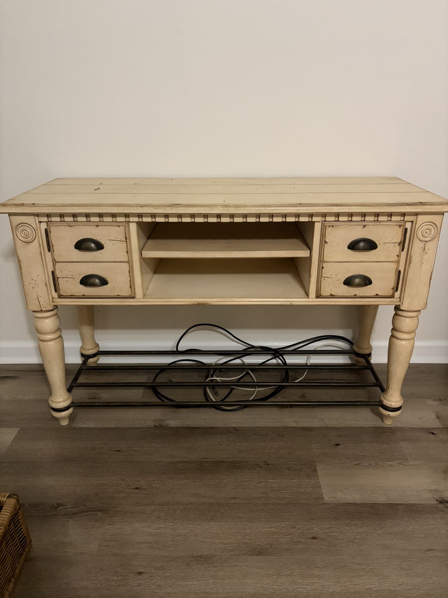 Beautiful Country Table