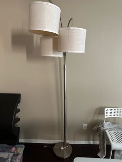 3lamp floor stand