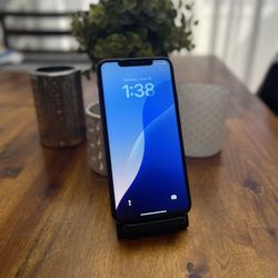 iPhone 11 Pro Max – 64GB – Unlocked – Great Condition