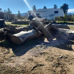 Hello Is There Anyone Yhat Could Cut This Firewood In 16 Inch Donet Size Biskets,most  Peices  Are 20 Inches  Wide