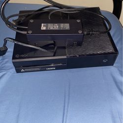 Xbox One For Parts With Cable 