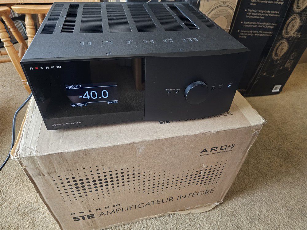 Audiophile Integrated Amplifier , Selling Because Of Move