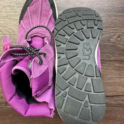 UGG® Turlock Waterproof Snow Boot Big Kids Sweet Plum, size 6