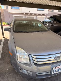 '07 Ford Fusion Sedan Gray