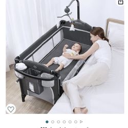 Baby Bassinet Sleeper Brand New 50% OFF 