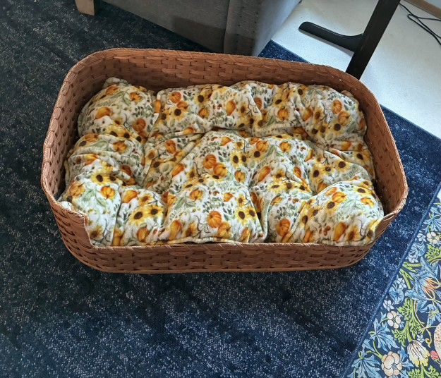 Amish wicker dog bed