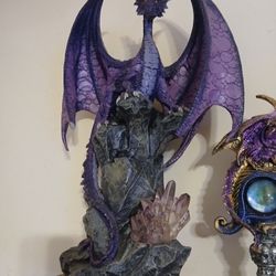 Dragon Statue 