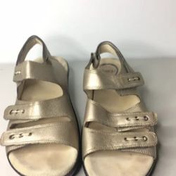 Abeo Emmi Gold Leather Adjustable Slingback Wedge Sandals Shoes Women's 9 M