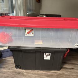 40 Gallon Sterilite  Industrial Storage Tote