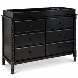 Black Dresser