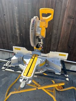 Dewalt saw 12” with table