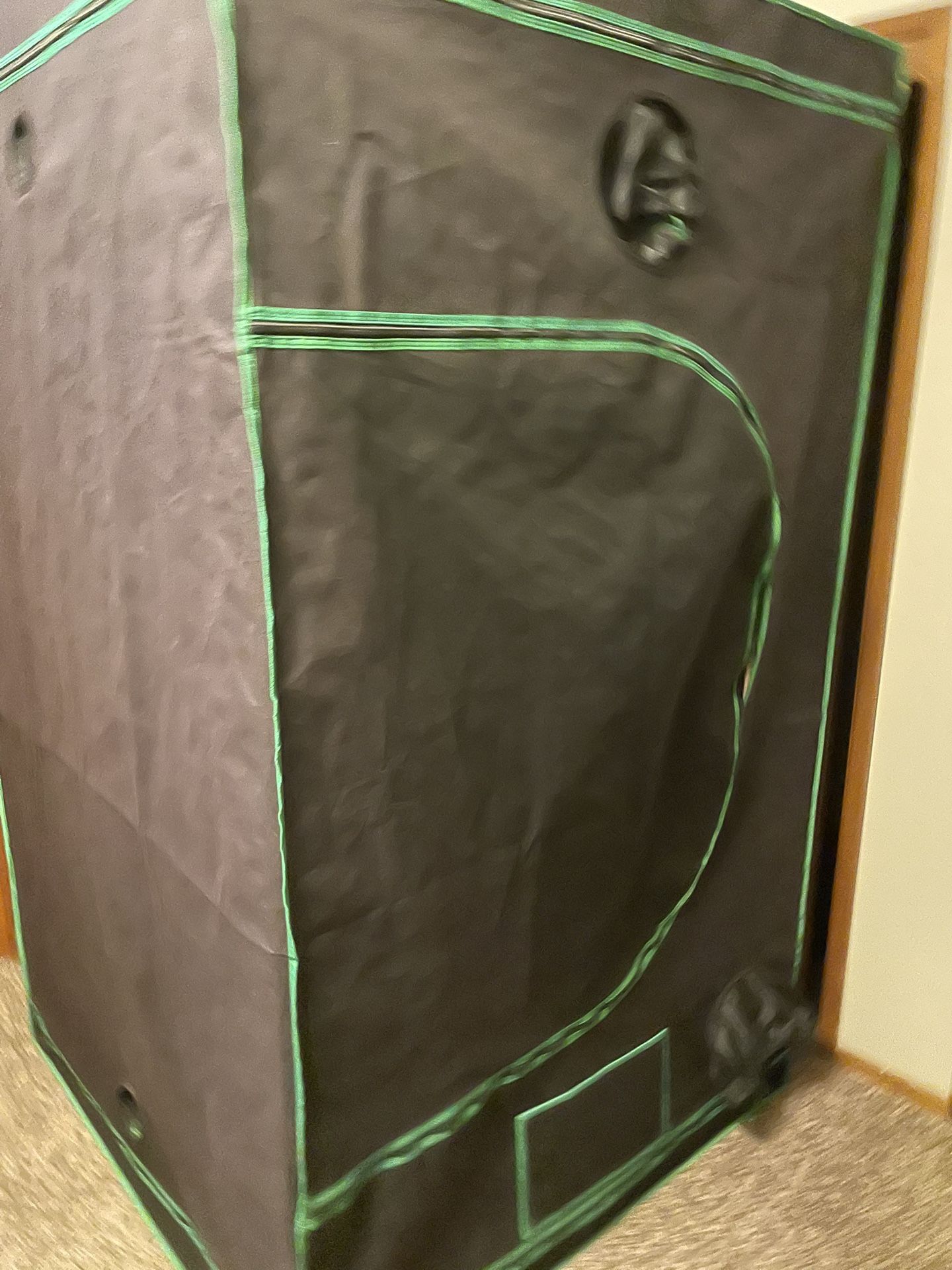 48x48 7 ft tall grow tent with filtration Led light