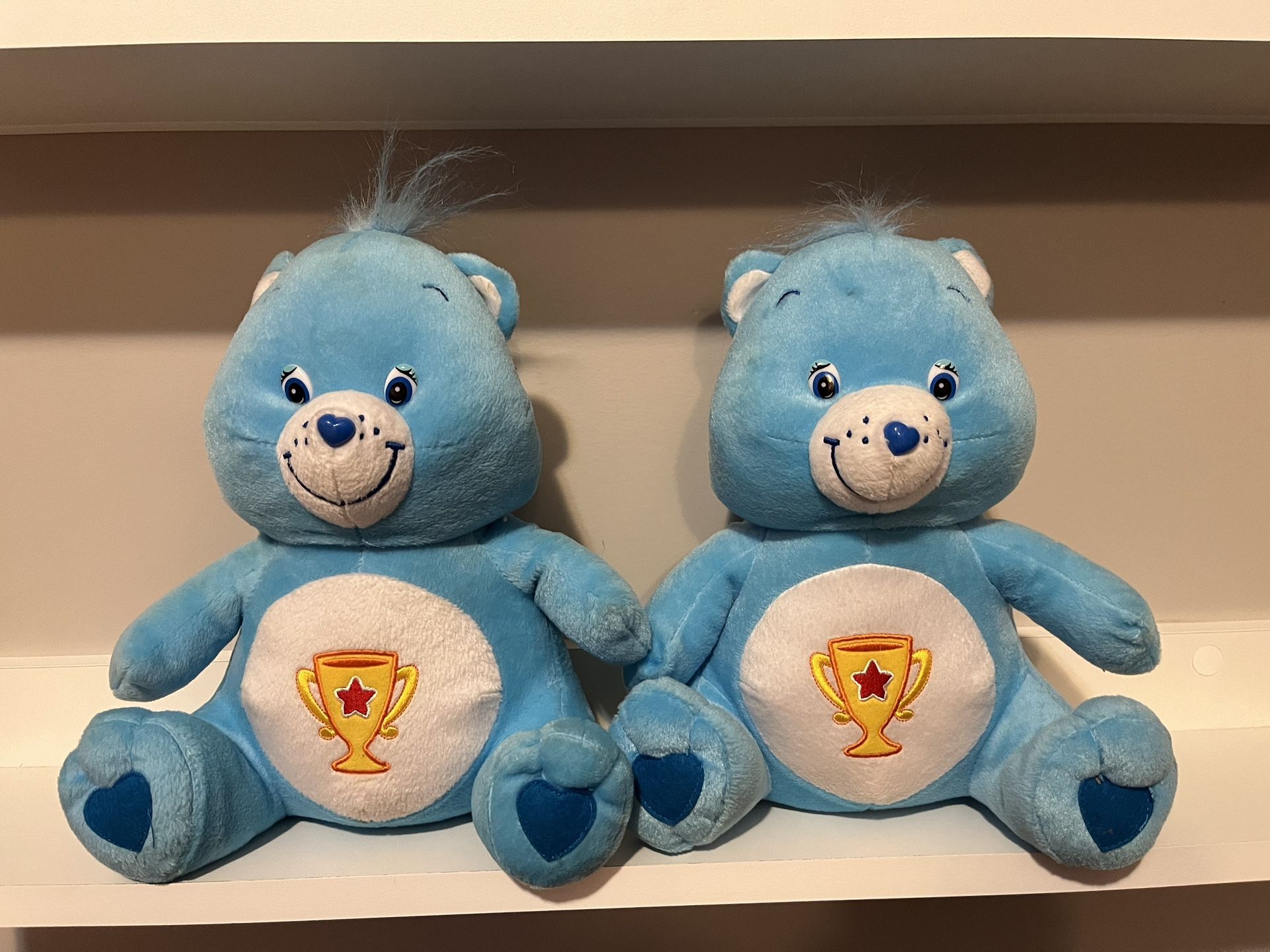 ONE VINTAGE Champ Care Bears 
