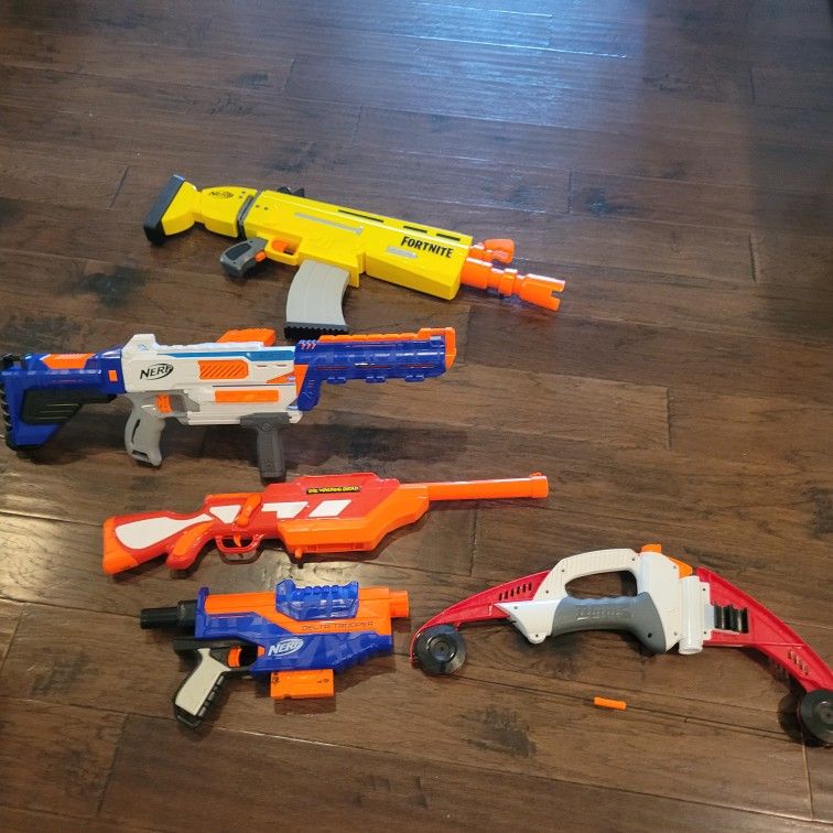 NERF GUNS