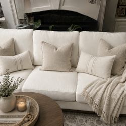 Brand New 84" Modern Loveseat Sofa with Solid Wood Base for Living Room,3 Seater Deep Seat Modular Sofa Couch,Chenille Fabric, Spring Cushions, Easy A