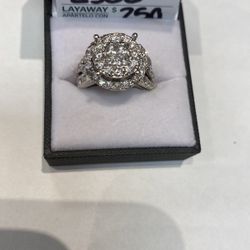 14k White Gold Diamond Cluster Ring 