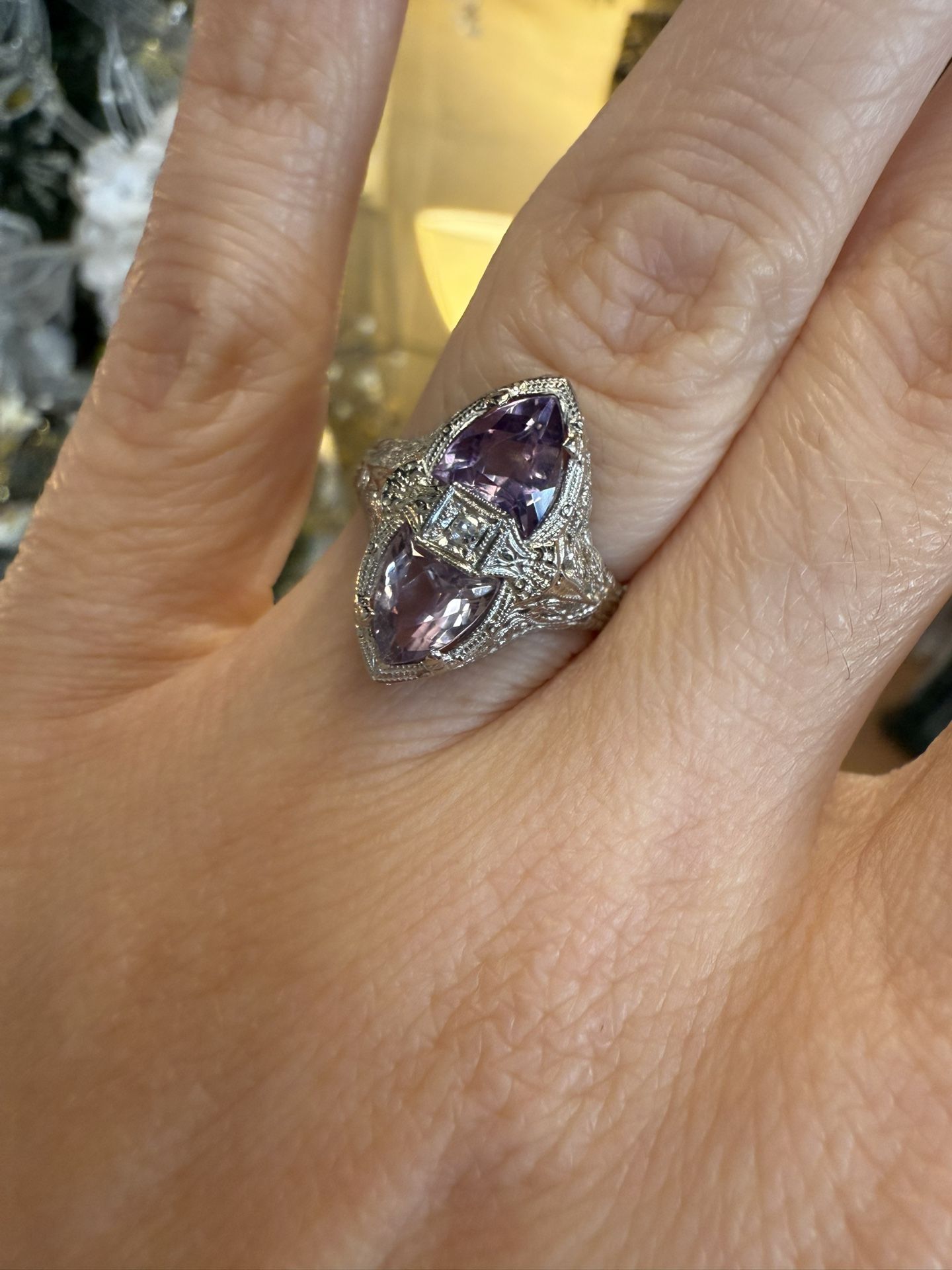 14K Gold, Gorgeous Filigree Amethyst Ring