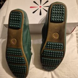 Female SHOES SIZE 8.5  NEW  $30