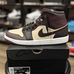 Air Jordan 1 Mid Size 9.5M