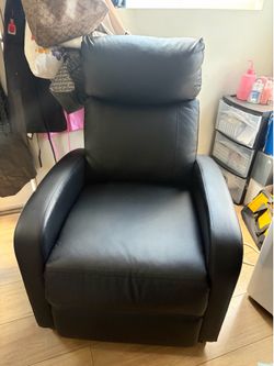 Recliner chair/lash bed