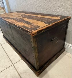 Authentic Amish Trunk Chest Wood & Brass Hardware