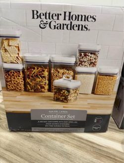 Better Homes & Garden 8 piece Storage Container Set