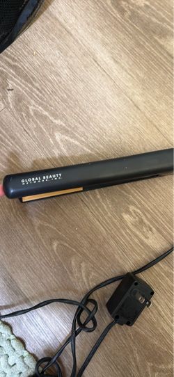 Hair straightener