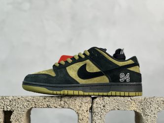Supreme x Nike Dunk SB Dunk Low