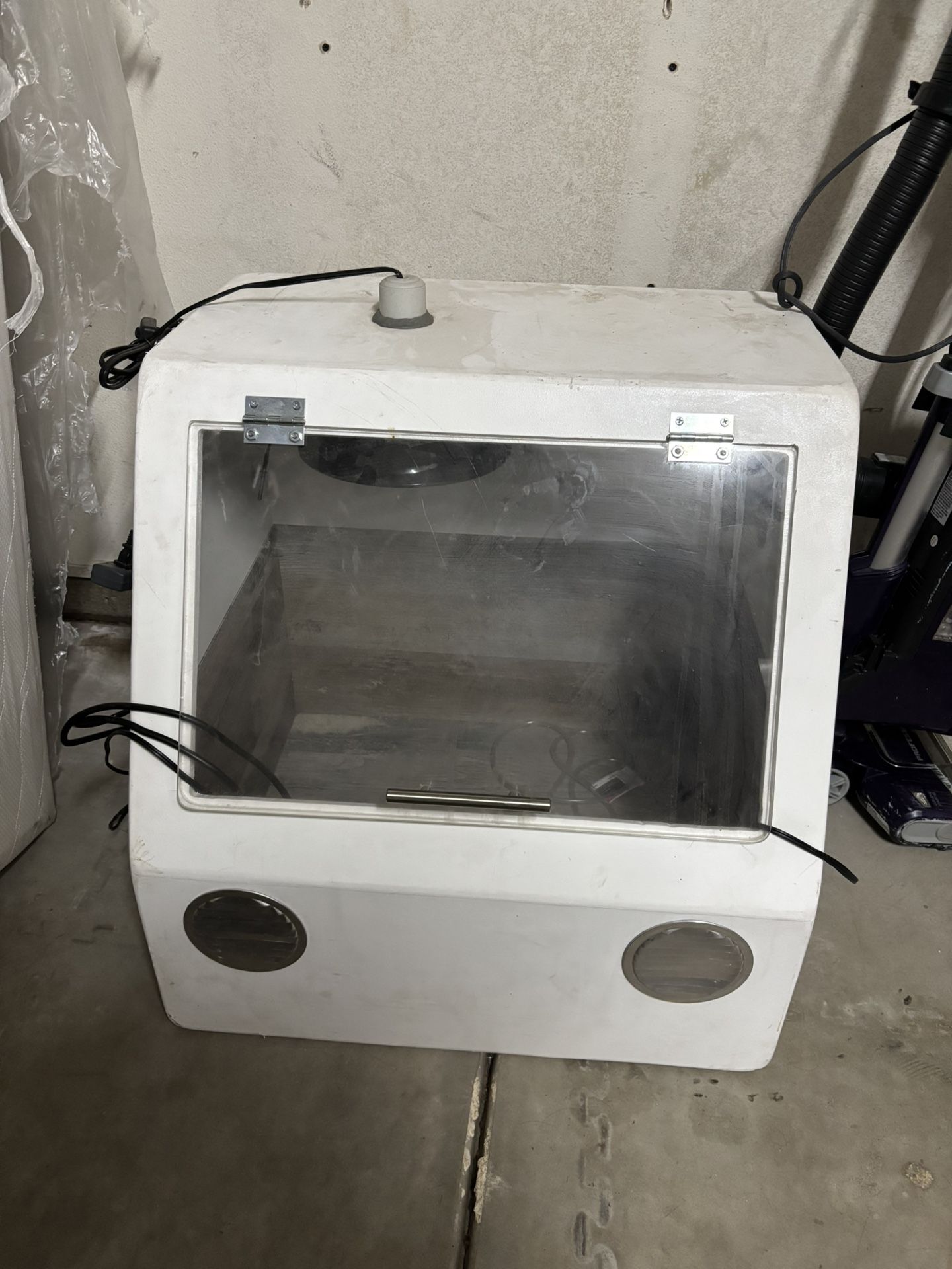 Dog Breeder House