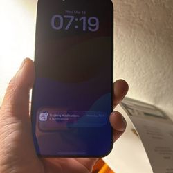 iPhone 16 Pro 256G unlocked (used with good condition