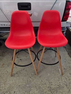 Par de Taburetes de Barra Estilo Eames Rojos (Set de 2)