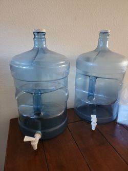 5 gallon water jugs