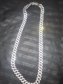 Aporro Chain