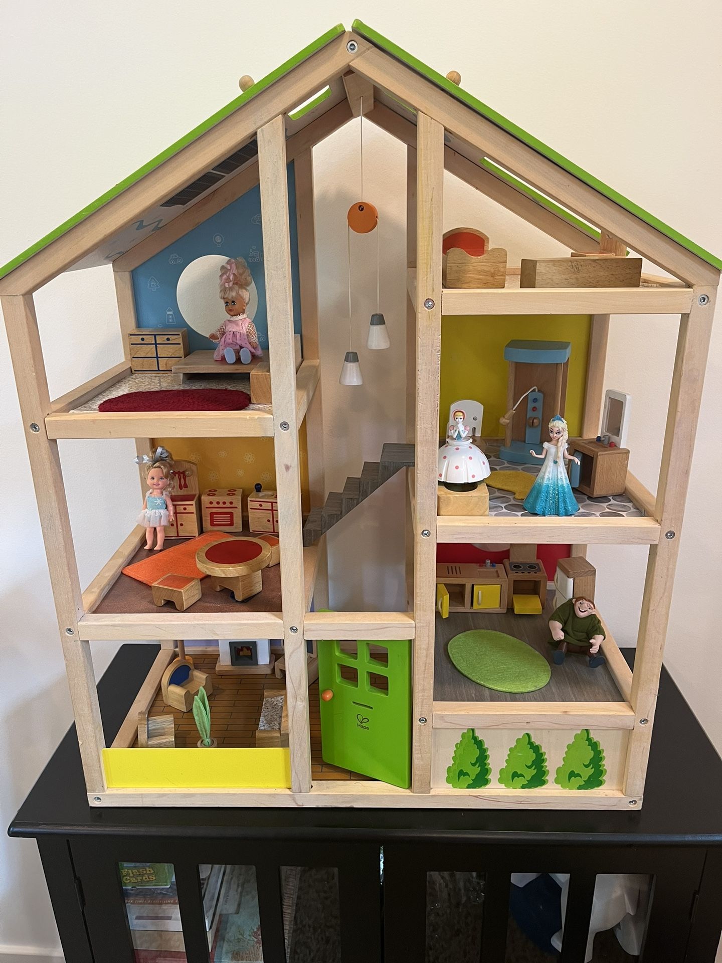 Hape dollhouse - All season