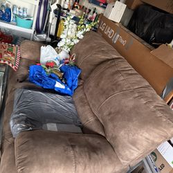 Love Seat 