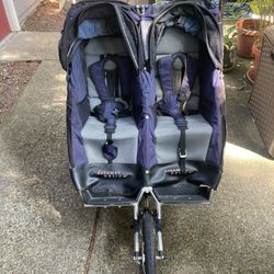 Dreamer Design Double Jogging Stroller 