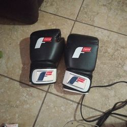 Boxing Gloves MMA 