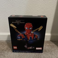 LEGO MARVEL Iron Spider-Man set