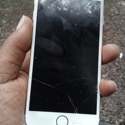 iPhone 6 Unlock Some Minor Cracks  