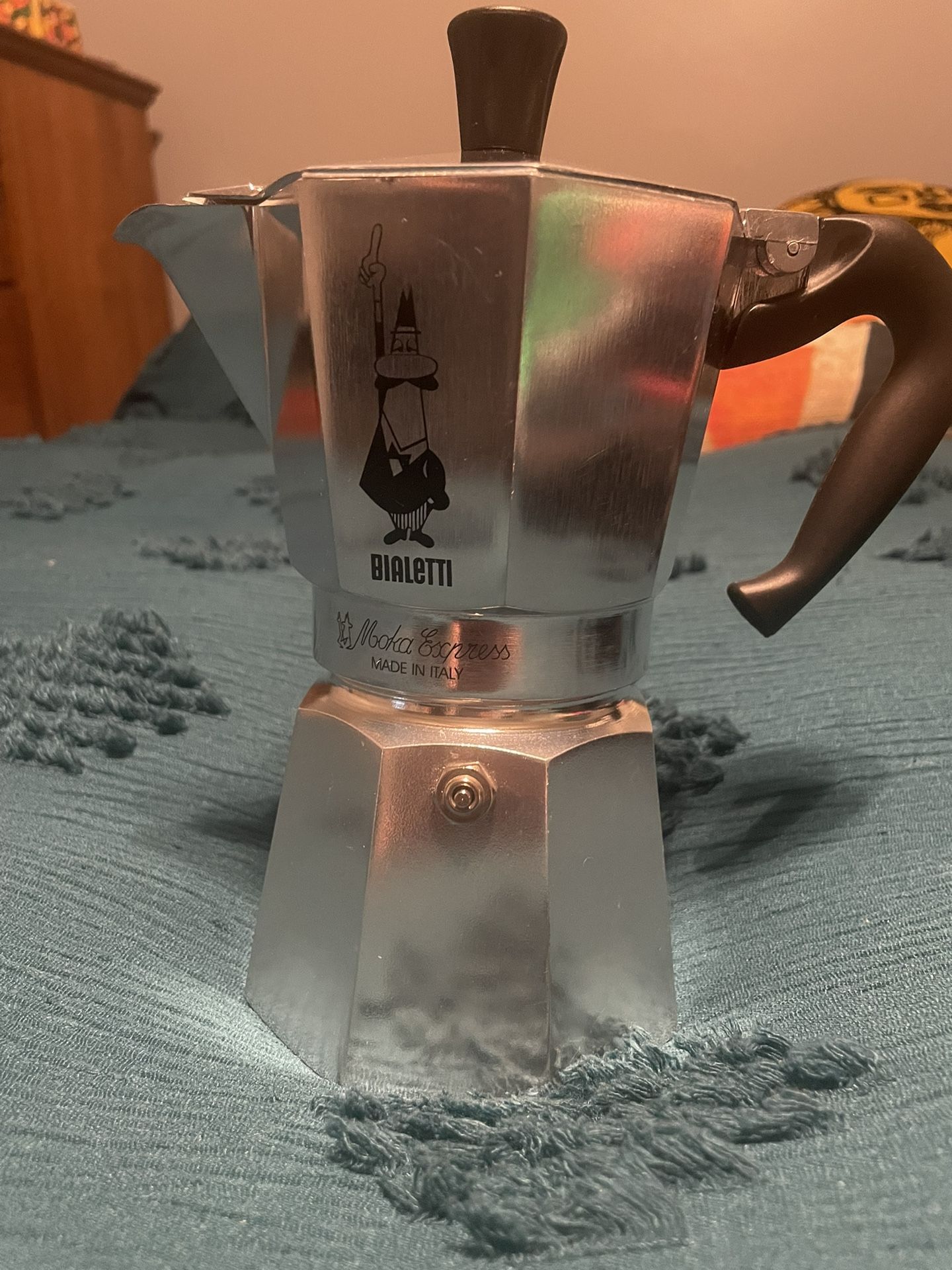 Bialetti Moka 6 Cup Expresso Maker