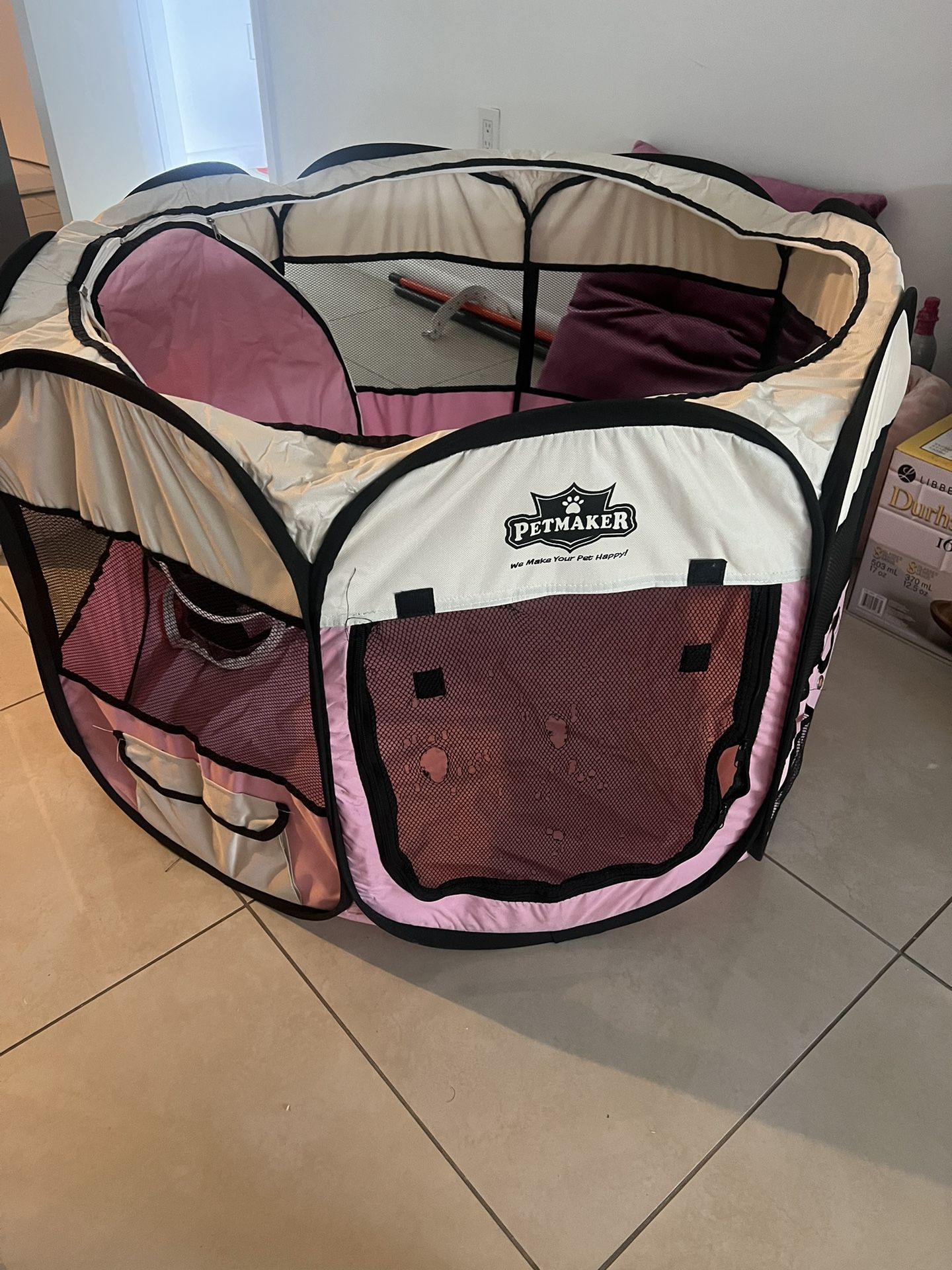 Dog House / Play Pen for Sale in Miami, FL OfferUp