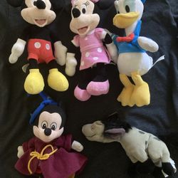 Disney Plush Bundle Collection