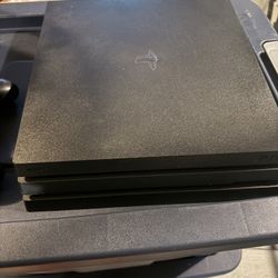 PS4 PRO 