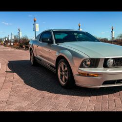 2006 Ford Mustang 