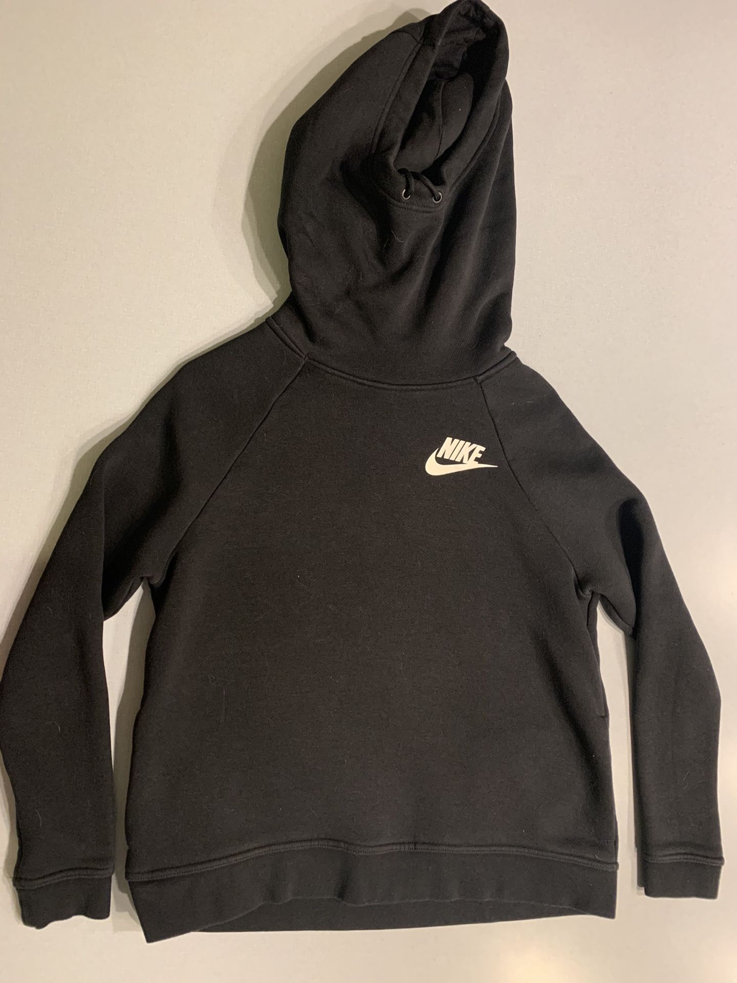 Nike women’s sweatshirt