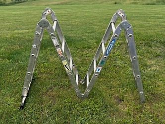 16' Extra Heavy Duty Industrial Folding Ladder