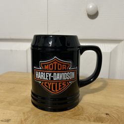2004 Harley Davidson Mug