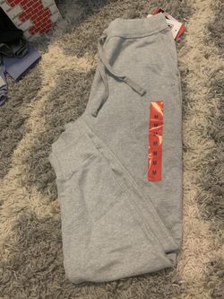 Fila French Terry pant. Size M