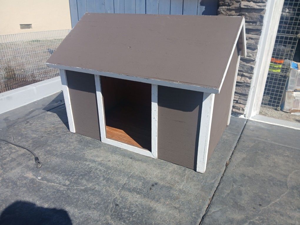 Big. Dog House