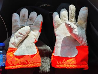 Reflector Chainsaw Glove's 